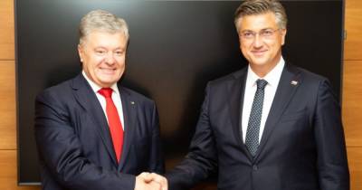 Порошенко обсудил с премьер-министром Хорватии евроинтеграцию Украины