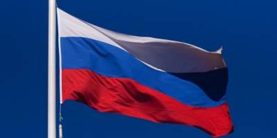 Активисты ОНФ по всей стране масштабными акциями отметили День флага России