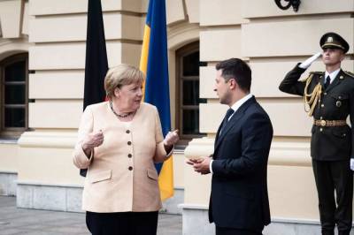 Немецкий журналист Бланк раскритиковал Киев за «будничный» прием Меркель