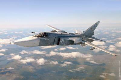 Военные лётчики успешно отработали задание и приземлились в Тверской области