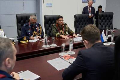 Правительство Бангладеш намеренно обучать свои военные кадры в России