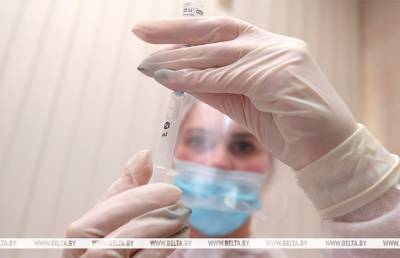 В Беларуси более 77% сотрудников здравоохранения прошли вакцинацию от COVID-19