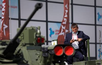 Борисов счел возможными поставки военной техники граничащим с Афганистаном странам