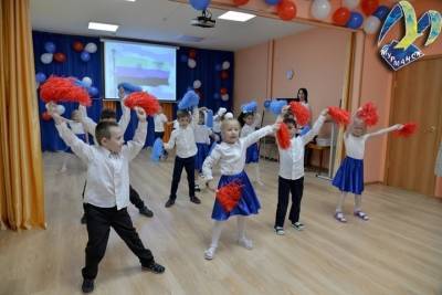 В мурманском детском саду отпраздновали День Государственного флага