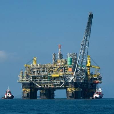 На нефтяной платформе в Мексиканском заливе произошел взрыв