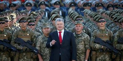 На парад в честь независимости Украины Петра Порошенко велено не пускать