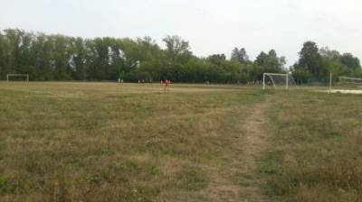 В Кузнецке хотят застроить футбольное поле в районе аэродрома
