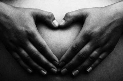Справиться с бесплодием поможет врач репродуктолог