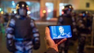 На территории России начали блокировать приложение "Навальный"