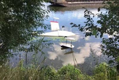В Москву-реку упал частный самолет-амфибия