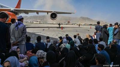 В Пентагоне заявили, что эвакуирующим людей из Афганистана самолетам угрожает опасность