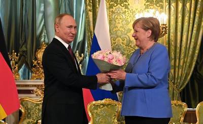 Путин: Визит Меркель — это не только прощальный визит, но и визит, наполненный серьезным деловым содержанием (Гуаньча, Китай)