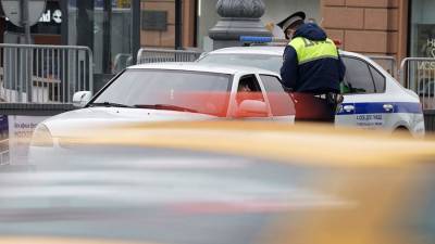 Два человека пострадали в ДТП с пятью машинами в Москве