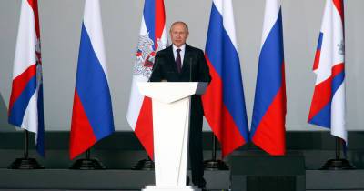Путин назвал развитие армии и флота одной из важнейших задач России