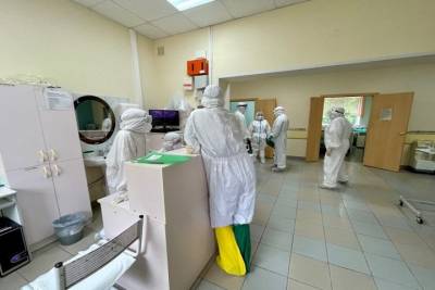 Девять новосибирцев скончались от коронавируса за сутки