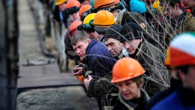 Названы отрасли с самыми высокими зарплатами в Петербурге и СЗФО