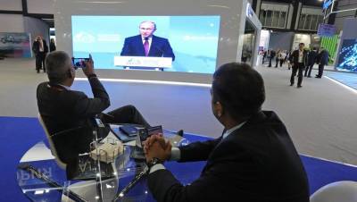 Путин подписал указ о выплате в 10 тыс. рублей пенсионерам
