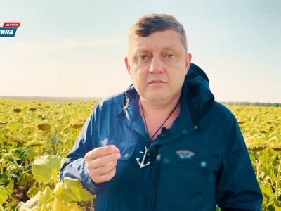 «Хватит продаваться! Верните рынки сбыта!»: Олег Пахолков потребовал спасти сельское хозяйство запретом крупных торговых сетей