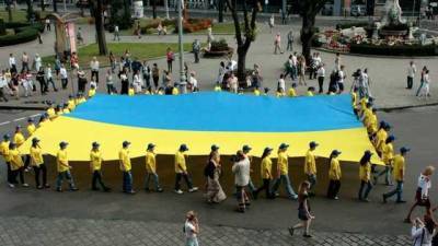 Украине – 30: что происходит в разных городах