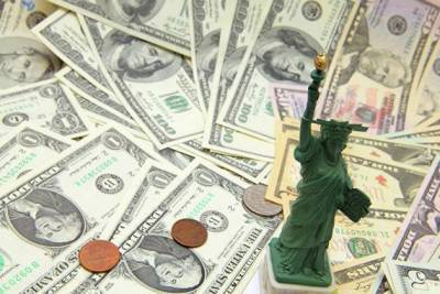 Курс доллара растет к евро и иене в ожидании конференции ФРС в Джексон-Хоуле