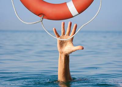 На Ямале восьмилетний мальчик утонул во время купания в озере - nakanune.ru