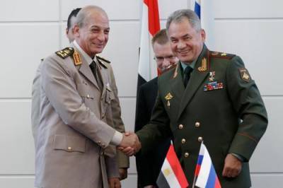 Военные министры России и Египта договорились об усилении сотрудничества