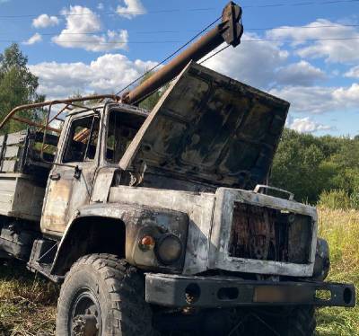 В Смоленской области вспыхнул автомобиль монтажников