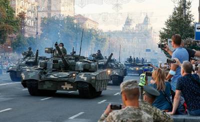 Киевская Русь и семейные связи: как отметили День независимости на Майдане0 (Вести, Украина)