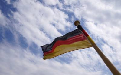 Politico: в Германии по итогам выборов может возникнуть трехпартийная коалиция