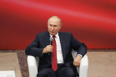 Путин встретился с лидерами «Единой России» для обсуждения программы партии