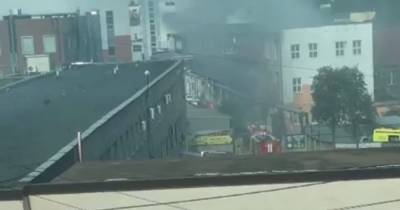 В центре Калининграда горит офисное здание (видео)