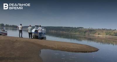 В Елабужском районе Татарстана продолжаются поиски двух подростков, уплывших на лодке