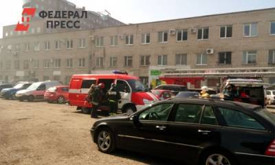 В центре Калининграда из-за пожара в здании эвакуировали 60 человек