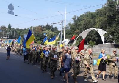 В Виннице провели Марш защитников и выставку военной техники | Новости и события Украины и мира, о политике, здоровье, спорте и интересных людях