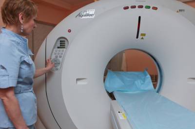 В онкоцентре Петербурга на новом оборудование ежедневно проверяют около 350 пациентов