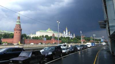 Тишковец предупредил о сильных ливнях в Москве 25 и 26 августа