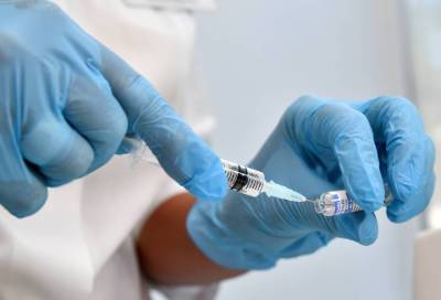 В больнице Ленобласти проверят информацию о поддельной вакцинации