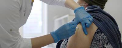 Биофизик Соседова рекомендовала при патологиях обратиться к врачу перед вакцинацией
