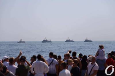 Морской парад и мега-концерт: главные новости Одессы в День Независимости
