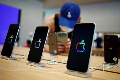 Владельцам iPhone предложат подуть на смартфон