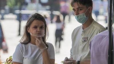 Московские врачи вылечили от коронавируса 2 299 пациентов за сутки