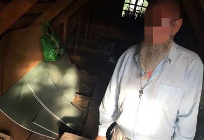 В доме у пожилого жителя деревни Тверской области нашли несколько килограммов конопли и марихуаны