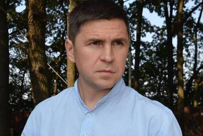 В офисе Зеленского обвинил облитого зеленкой Порошенко в «неистовых фобиях»