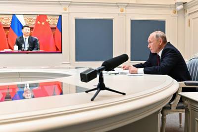 Владимир Путин и Си Цзиньпин поговорили по телефону