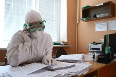 Российский врач рассказал о помощи коллективного иммунитета в борьбе с COVID-19