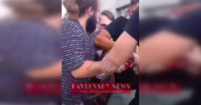 В преддверии ЛГБТ-прайда в Одессе на активистов начали нападать националисты (видео)