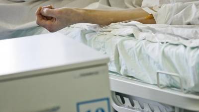 В мурманской больнице обокрали до нитки умершего от ковида пациента