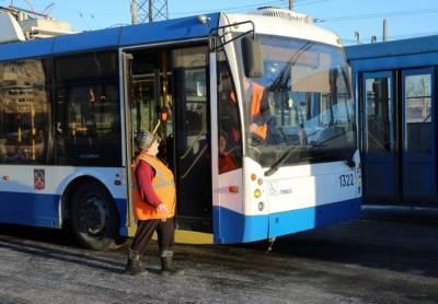 В Петербурге планируют усилить маршруты общественного транспорта