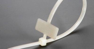Простой трюк, как расстегнуть кабельную стяжку и использовать ее вновь