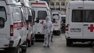 В Омской области зарегистрировали 389 случаев COVID-19 за сутки